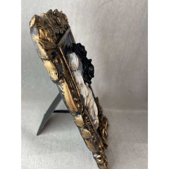 Halloween 3D Female Skeleton Victorian in Floral Gothic Frame Decor Skull Spooky - Picture 3 of 9